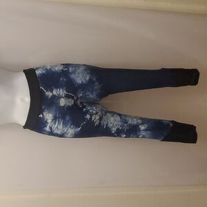 Blue Life Fit Blue Tie Dye Cropped Leggings - Never Worn